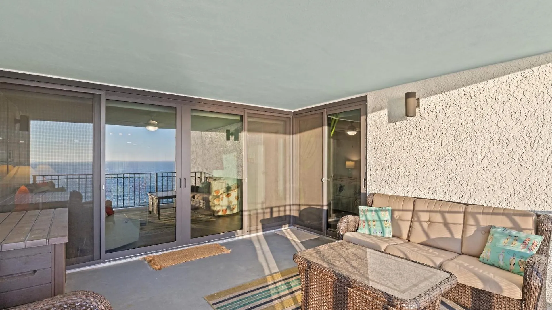 Watercrest Waves! Beachfront 2Br/2Ba Condo, Sleeps 8, Stunning Gulf Views! Panama City Beach ABD